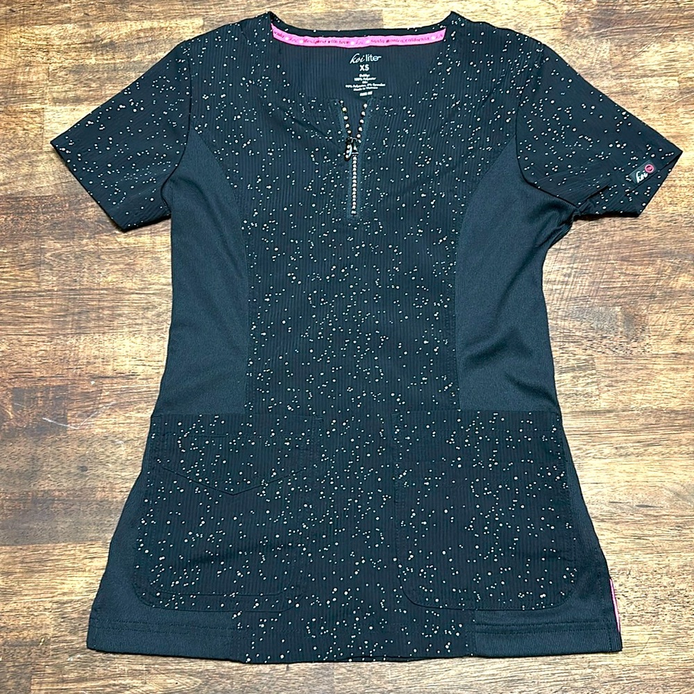 Koi lite glitter Srcub top 
Size xs